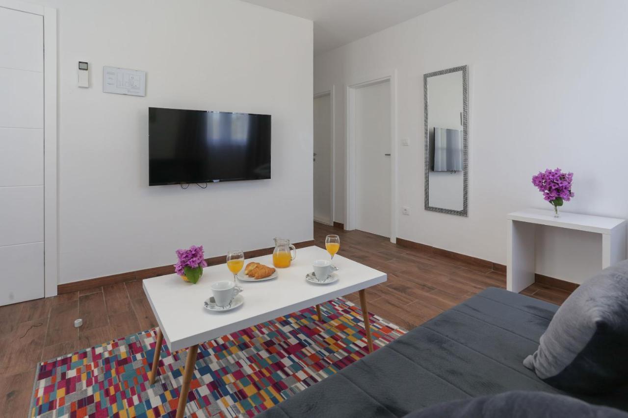 Niko * Trogir