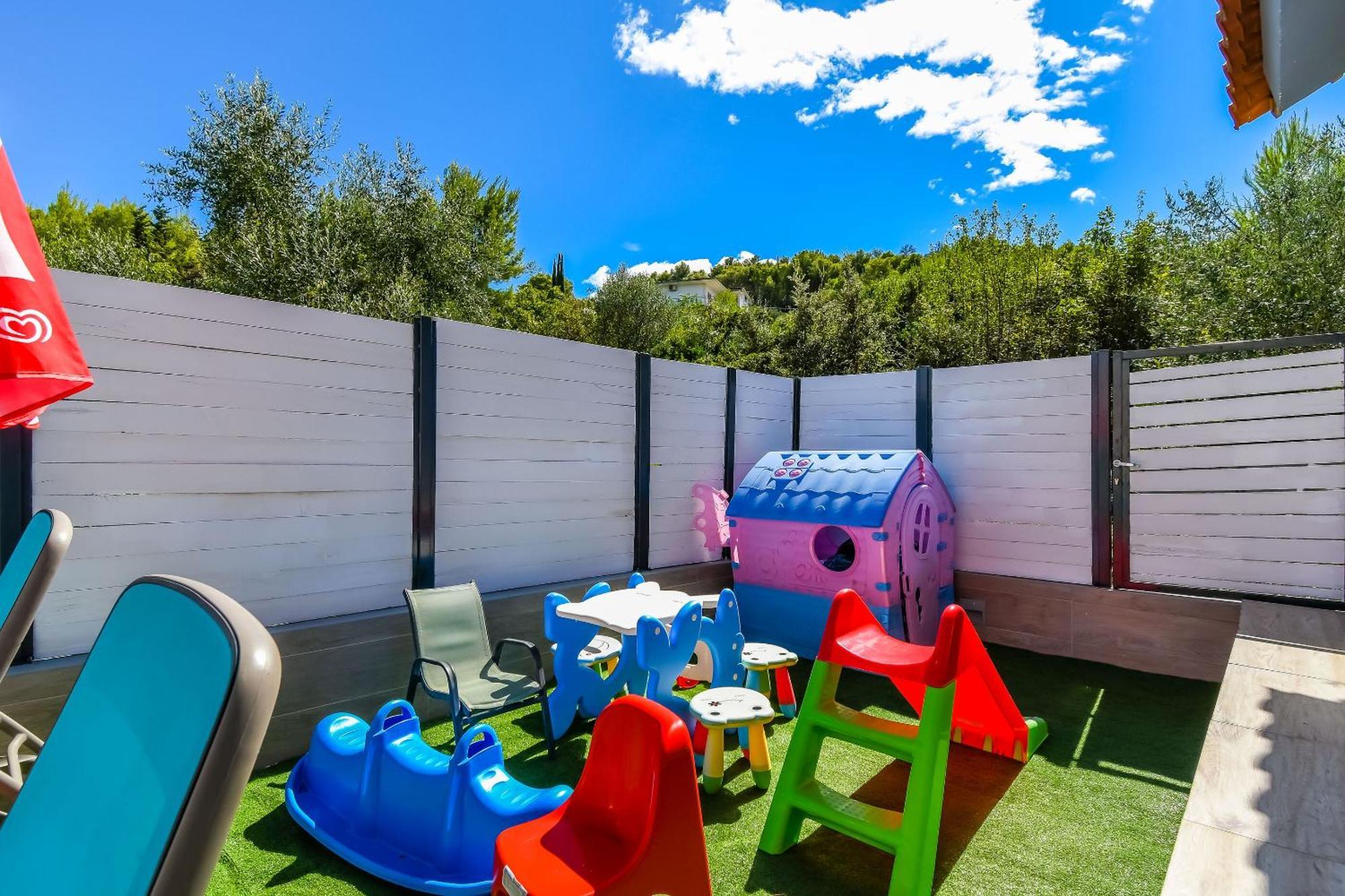 Niko Apartment Trogir