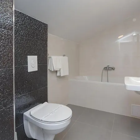 Apartments Villa Niko Trogir Exterior photo