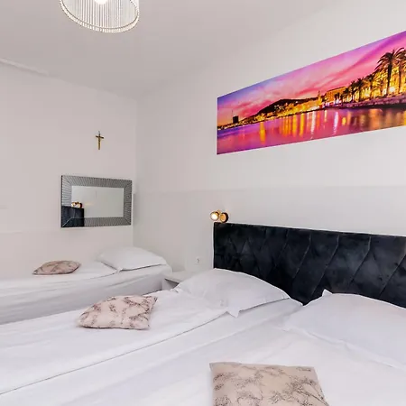 Apartments Villa Niko Trogir Room photo
